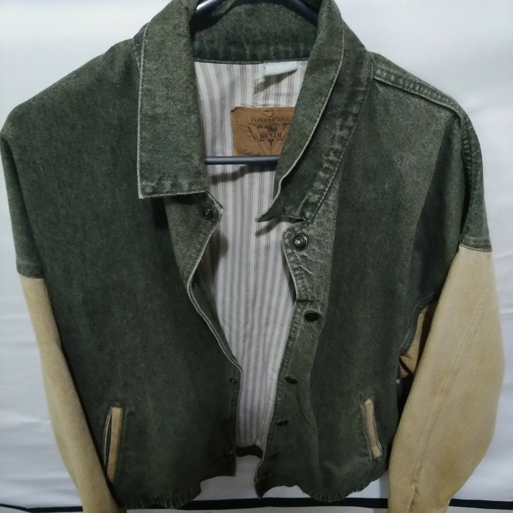 Vintage jeans jacket